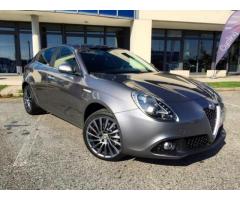 ALFA ROMEO Giulietta 1.6 JTDm 120 CV SUPER +Navi+Vetri scuri+"18 Qv+PDC - Immagine 7