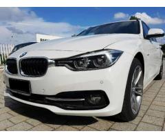 BMW Serie 3 Touring 318d Touring - KM0 - Immagine 2