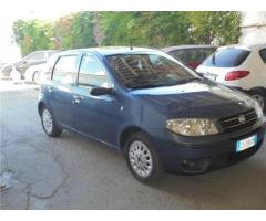 Fiat Punto 1.2 16V 5 porte Emotion - Immagine 1