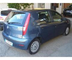 Fiat Punto 1.2 16V 5 porte Emotion - Immagine 2