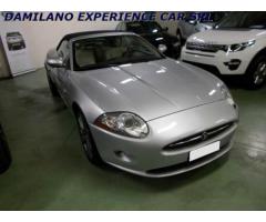 JAGUAR XK 4.2 V8 Convertibile full optionals cabrio - Immagine 3