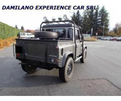 LAND ROVER Defender 90 2.4 TD4 Pick-up S - Immagine 5