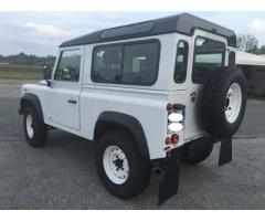 LAND ROVER Defender 90 2.2 TD4 Station Wagon  N1 - Immagine 5