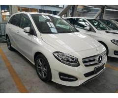 Mercedes-Benz Classe B B 180 d Automatic Sport - KM0 - Immagine 2