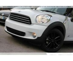 MINI Cooper D Countryman ALL4 - Immagine 2