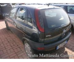 OPEL Corsa 1.7 16V DI cat 3 porte Club - Immagine 4