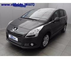 PEUGEOT 5008 1.6 HDi TECNO CV110 NO GARANZIA!!!! - Immagine 2