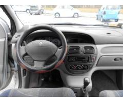 RENAULT Megane Mégane Scénic 1.4 16V cat RXE - Immagine 7