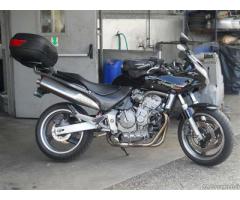 Honda hornet S.600 . 2001 tenuta bene - Immagine 2