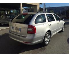 SKODA Octavia 1.6 TDI CR F.AP. Wagon Ambition - Immagine 3