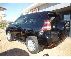 TOYOTA Land Cruiser 2.8 D4-D A/T 3 porte Lounge+ - Immagine 4