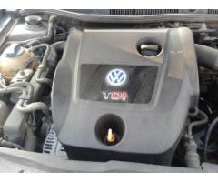 Volkswagen Golf 4 - Immagine 1