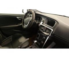 Volvo V40 D2 R-design Momentum - KM0 - Immagine 5