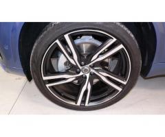 Volvo XC90 D5 AWD Geartronic 7 posti R-design - AZIENDALE - Immagine 4