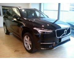 VOLVO XC90 D5 AWD Geartronic 7 posti Momentum - Immagine 1