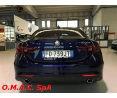 ALFA ROMEO Giulia 2.2 Turbodiesel 180 CV AT8 Super - Immagine 5