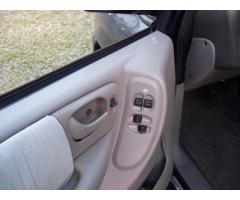 CHRYSLER Voyager 2.5 CRD cat LS - Immagine 8
