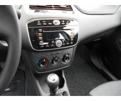 FIAT Punto 1.4 8V 5 porte Easypower Street - Immagine 9