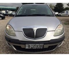 LANCIA Ypsilon 1.2 - Immagine 1