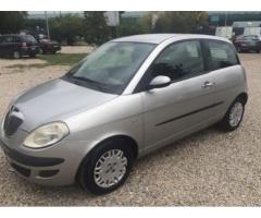 LANCIA Ypsilon 1.2 - Immagine 7