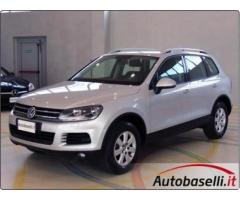 VOLKSWAGEN TOUAREG 3.0 V6 TDI BLUEMOTION 245 CV - Immagine 1