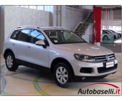 VOLKSWAGEN TOUAREG 3.0 V6 TDI BLUEMOTION 245 CV - Immagine 9