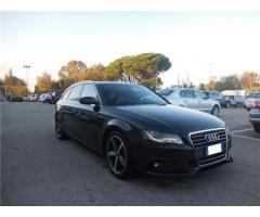 AUDI A4 Avant 2.7 V6 TDI s-line - Immagine 3