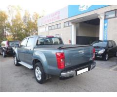 ISUZU D-Max 2.5 Crew Cab Solar 4WD - Immagine 4