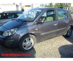 RENAULT Scenic 1.9 dCi Luxe Dynamique - Immagine 3