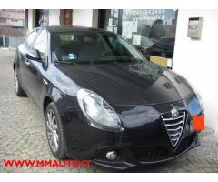 ALFA ROMEO Giulietta 1.6 JTDm-2 105 CV Distinctive  (MOD 2015) - Immagine 2