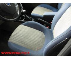 FIAT Grande Punto 1.4 Starjet 16V 5 porte Emotion - Immagine 5