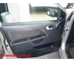 FORD Fiesta 1.2 16V 5p. Ghia  !!!!! - Immagine 6