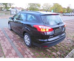 Ford Focus 1.6 TDCi 95 CV SW Business - Immagine 5