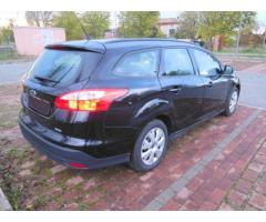 Ford Focus 1.6 TDCi 95 CV SW Business - Immagine 6