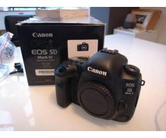 Canon EOS 90D,Canon 5D Mark IV, Canon  5DS, Nikon D850 - Immagine 2