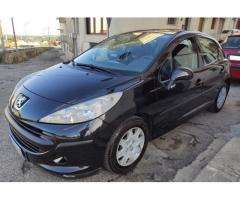 PEUGEOT 207 1.4 Hdi 70 cv - *5 PORTE* - 2008 - Immagine 2