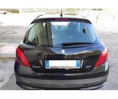 PEUGEOT 207 1.4 Hdi 70 cv - *5 PORTE* - 2008 - Immagine 5