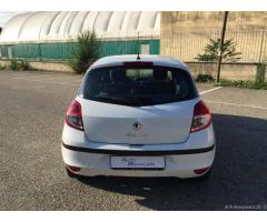 Renault Clio 1.2 16V 3 porte GPL Yahoo - Piemonte - Immagine 4