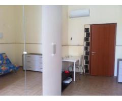 Appartamento in centro-P.zza G. Verga - Immagine 4