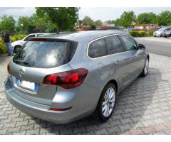 OPEL ASTRA SPORT-TOURER 1.7 CDTI "COSMO" 2012 - Immagine 5