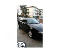 ALFA ROMEO 147 1.9TD - Immagine 3