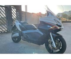 Aprilia Srv 850 - Immagine 3