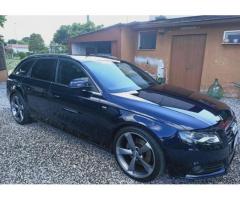 AUDI A4 3.000 V6 quattro - Immagine 1