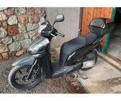 Honda sh 300 scooter - Immagine 1