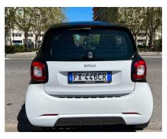 Smart Fortwo 1.0 Superpassion 71cv twinamic 2019 - Immagine 3