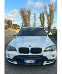 BMW x5 - Immagine 1